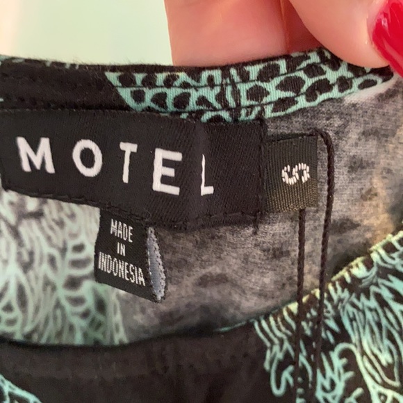 Motel Rocks Dress - Picture 6 of 6